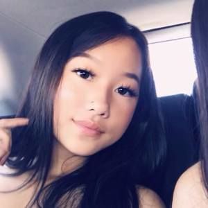 Meet your Posher, Lana